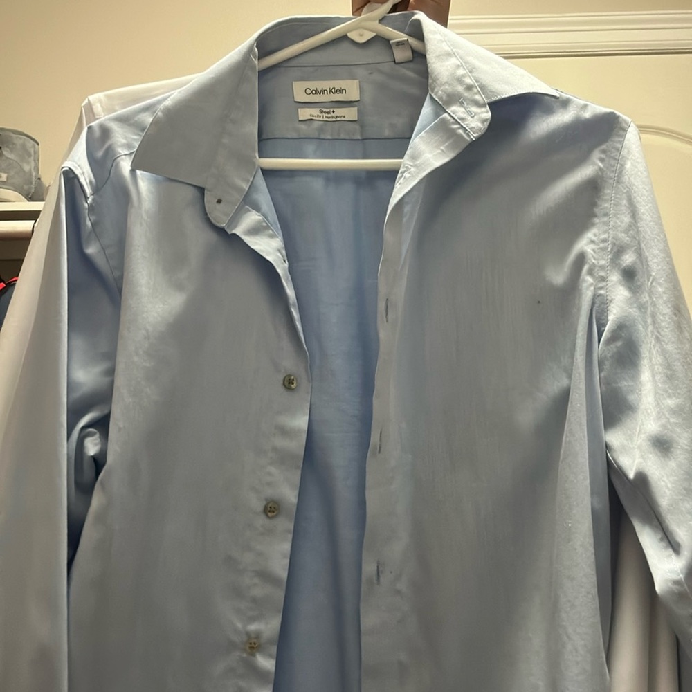 3 Calvin dress shirts